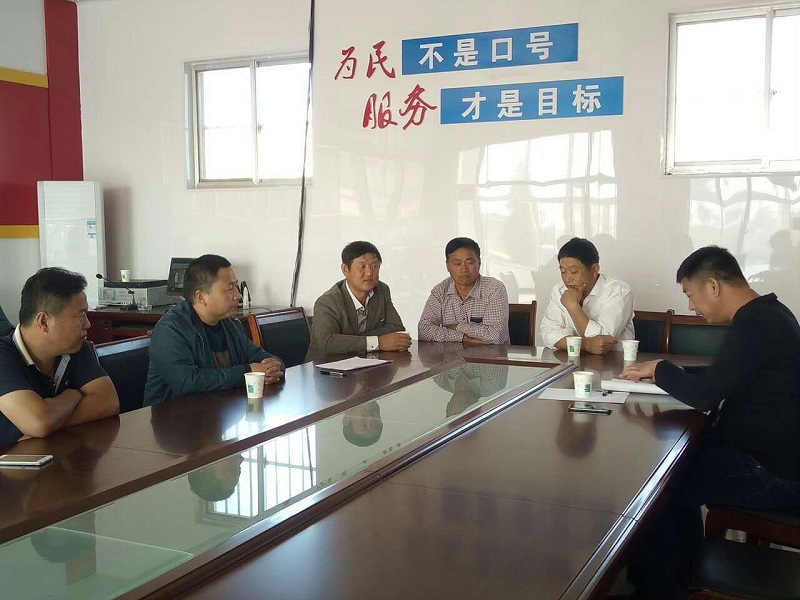 阜阳和山东东营客户在现场指导